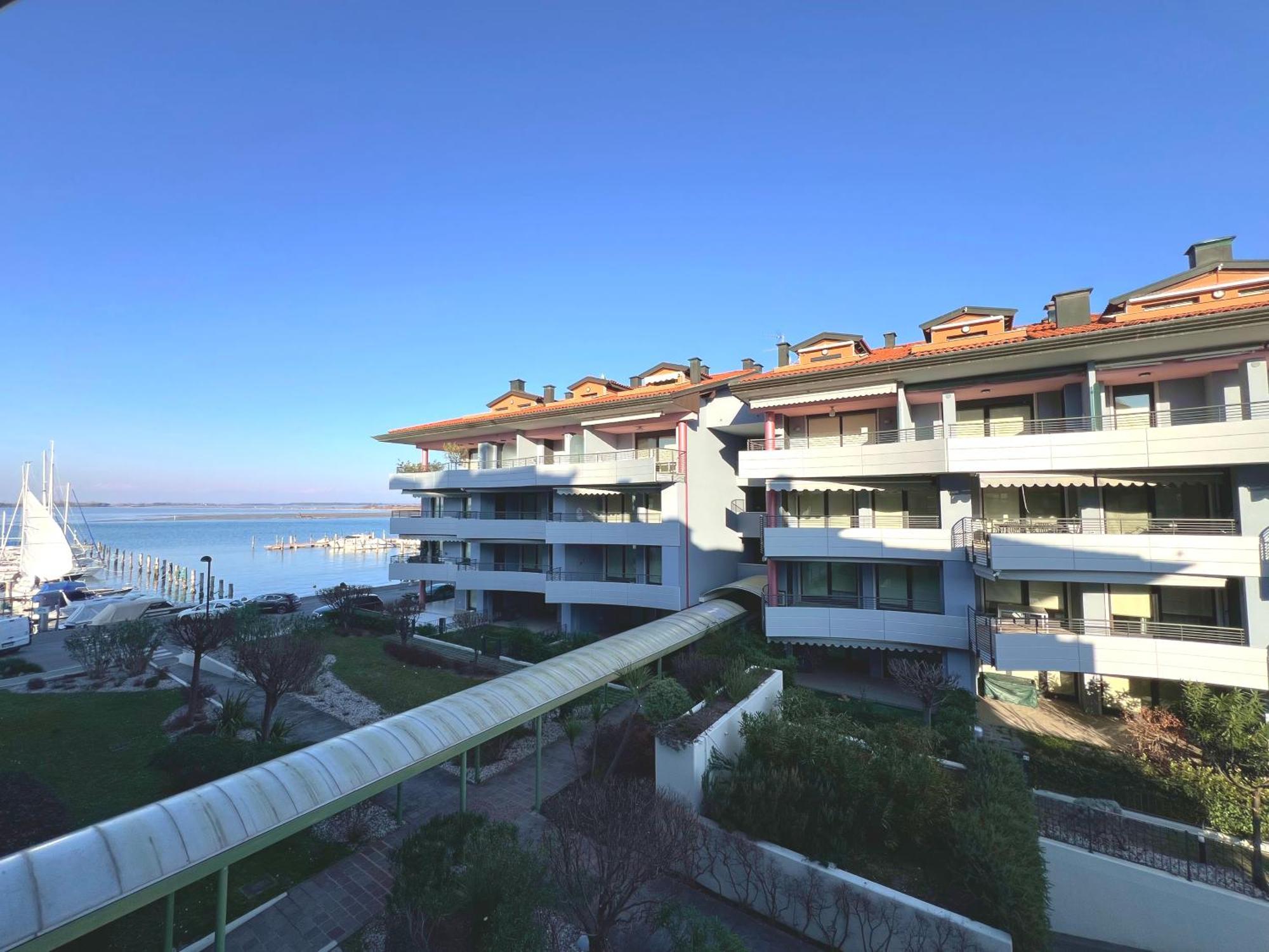 Costa Azzurra Apartment Grado Pokoj fotografie